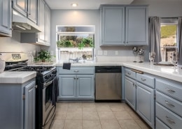 774 Chinook Drive - presented by CMBHomes.com - © 2018 RedRubberMedia.com