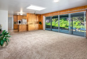 352 N Victoria Ave • presented by CMBHomes.com