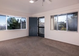352 N Victoria Ave • presented by CMBHomes.com