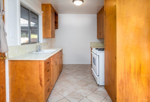 352 N Victoria Ave • presented by CMBHomes.com