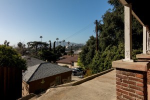 photo of 4934 Lockhaven Ave • Los Angeles • presented by CMBHomes.com