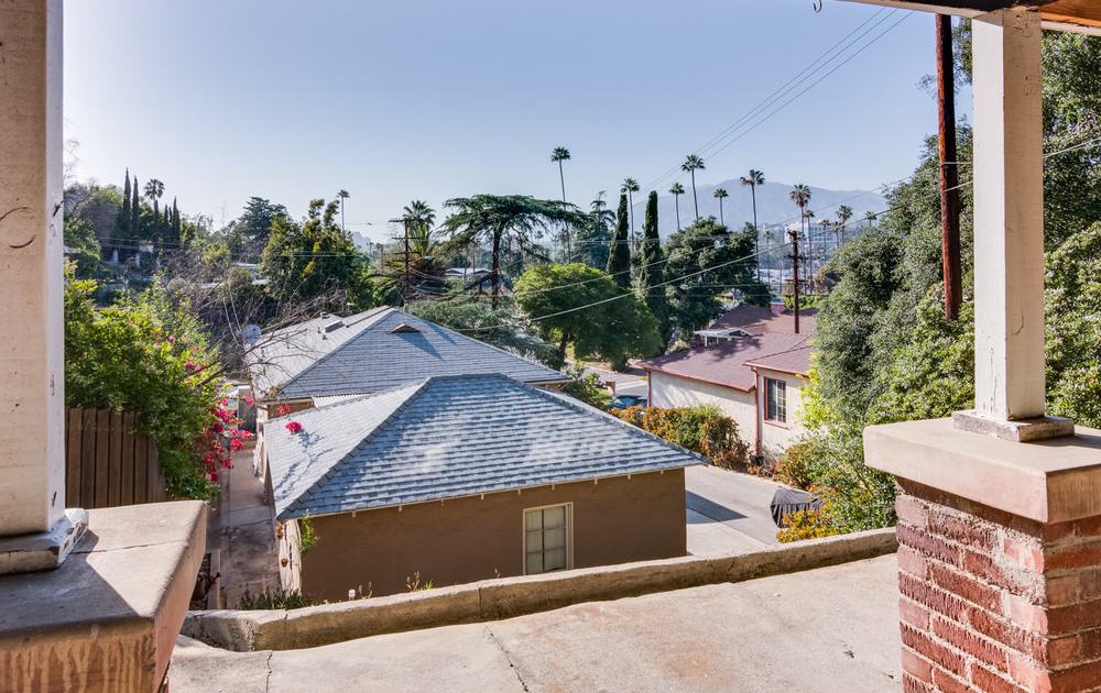 photo of 4934 Lockhaven Ave • Los Angeles • presented by CMBHomes.com