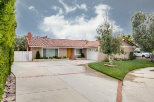 photo of 3284 Gem Circle • Simi Valley, CA • presented by CMBHomes.com