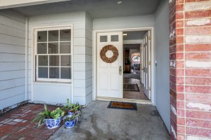 photo of 6398 Clemens Street, Ventura, CA • presented by CMBHomes.com