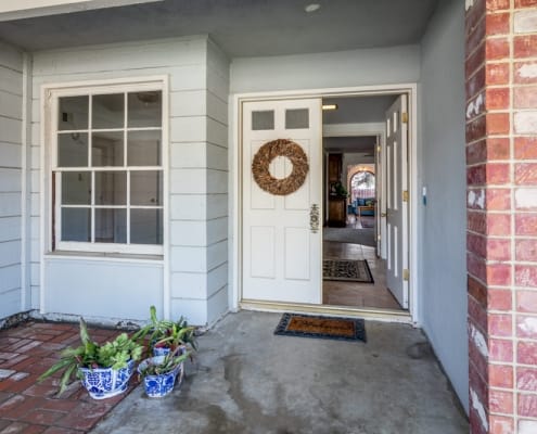 photo of 6398 Clemens Street, Ventura, CA • presented by CMBHomes.com
