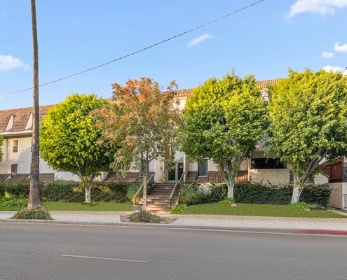 photo of 409 Burchett Drive, Glendale, CA • presented by CMBHomes.com